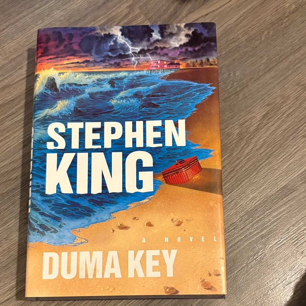 Duma Key - Blue & Orange Hardcover Novel Stephen  King
